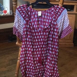 Faded Glory. Very nice woman’s blouse. Size2X (18W-20W)